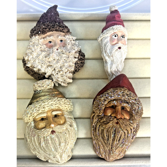 Vintage Bundle Lot Christmas Brooches Santa Head Pins Holiday Set 1 Signed Gift - Picture 1 of 16